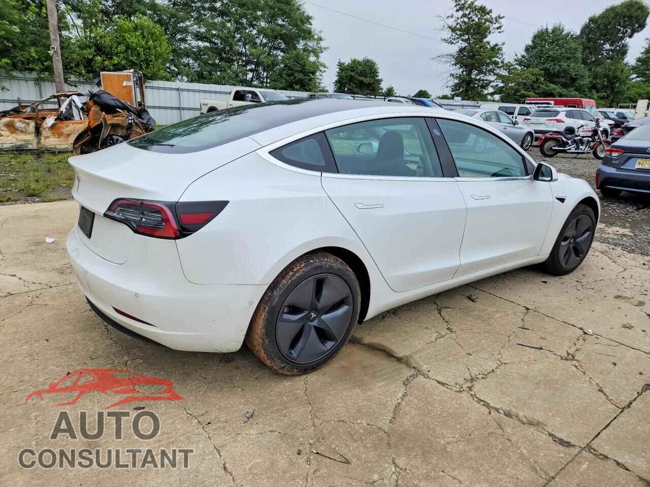 TESLA MODEL 3 2019 - 5YJ3E1EA6KF483617