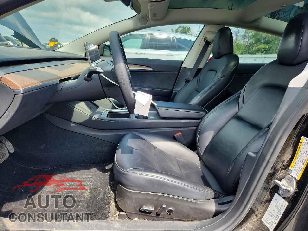 TESLA MODEL 3 2023 - 5YJ3E1EB9PF710413
