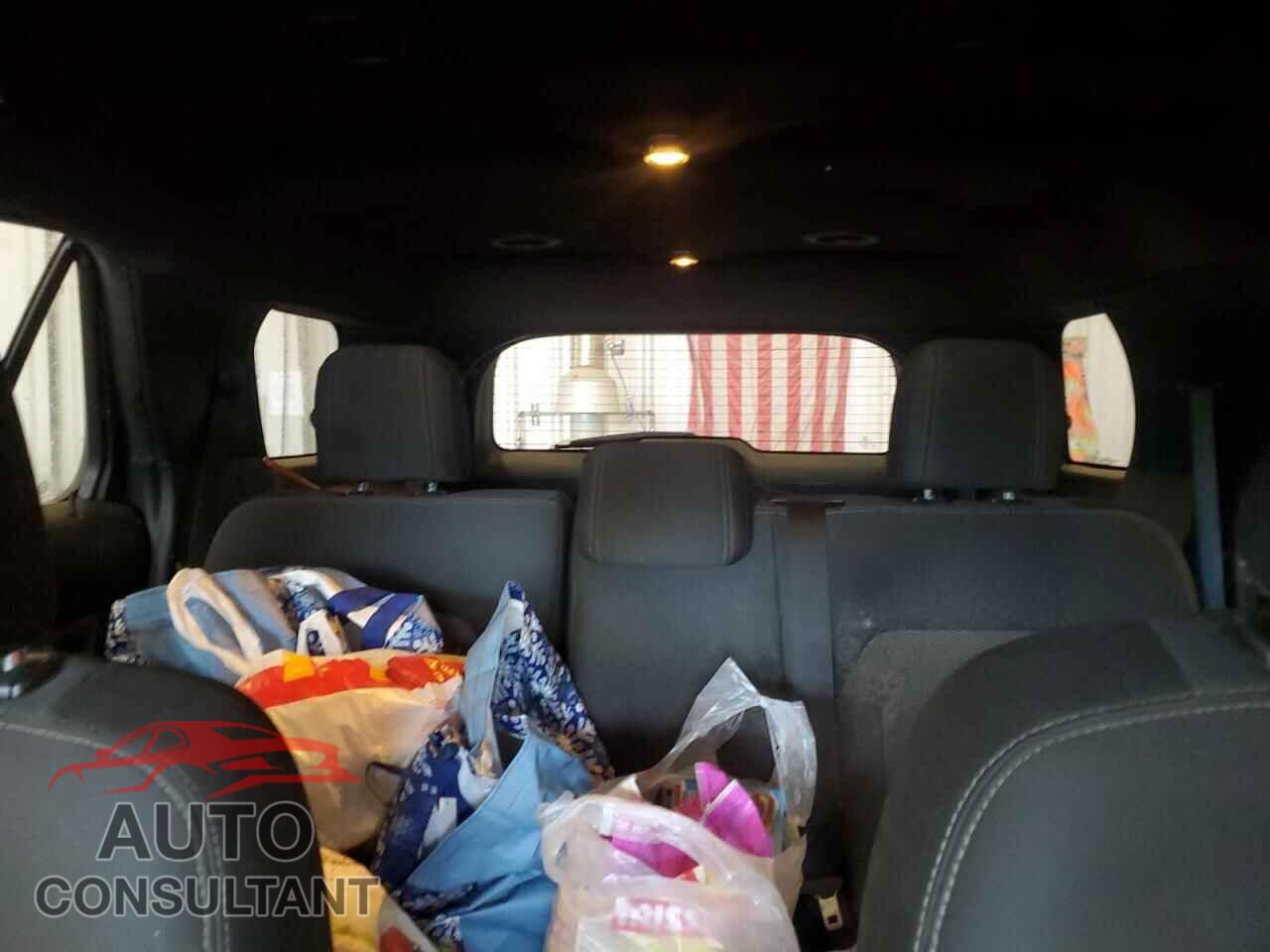 FORD EXPLORER 2018 - 1FM5K8DH5JGB86511