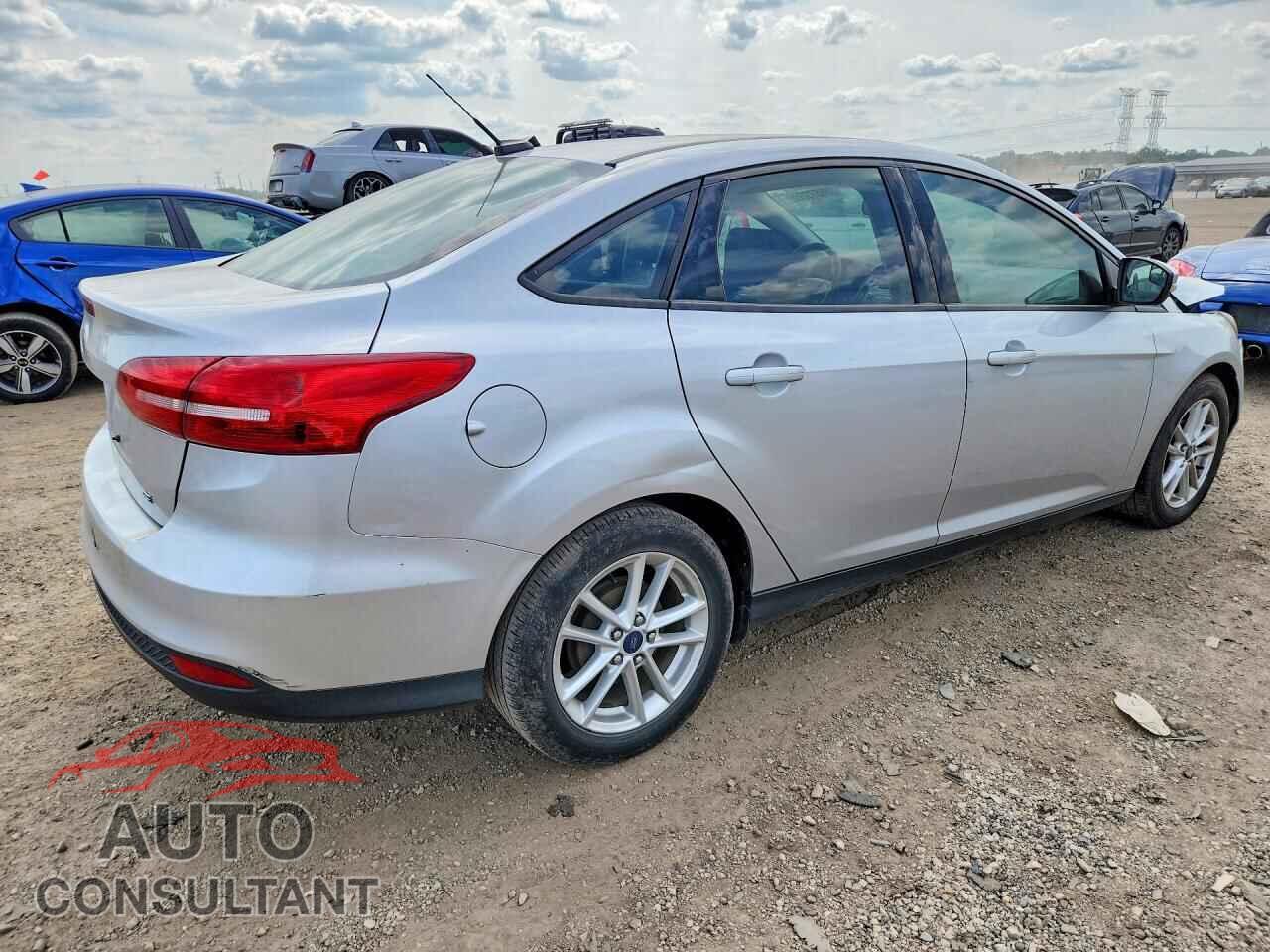FORD FOCUS 2017 - 1FADP3F2XHL219183