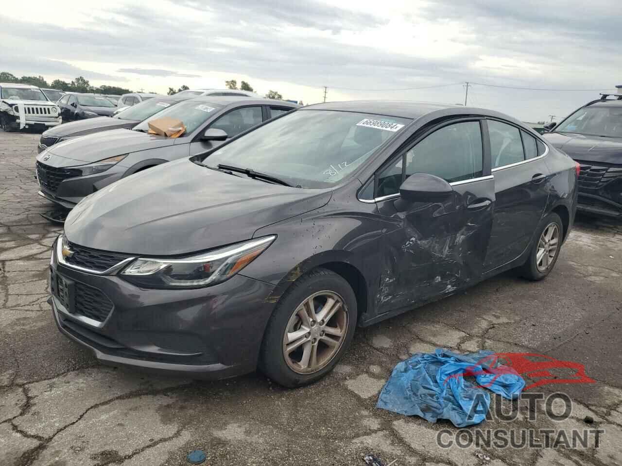 CHEVROLET CRUZE 2017 - 1G1BE5SM1H7240791