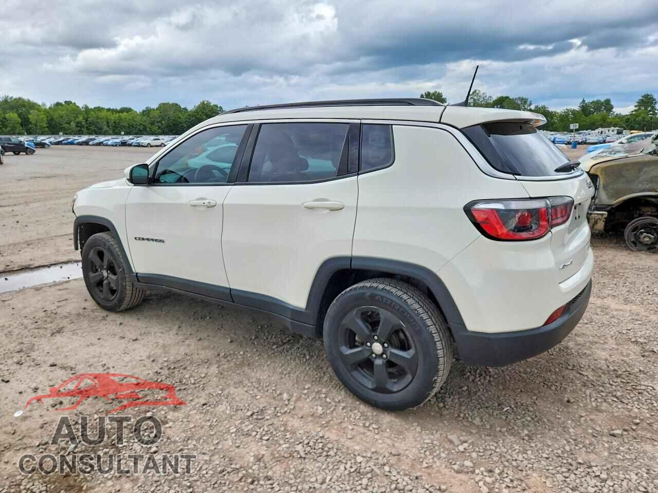 JEEP COMPASS 2018 - 3C4NJDBB8JT401213