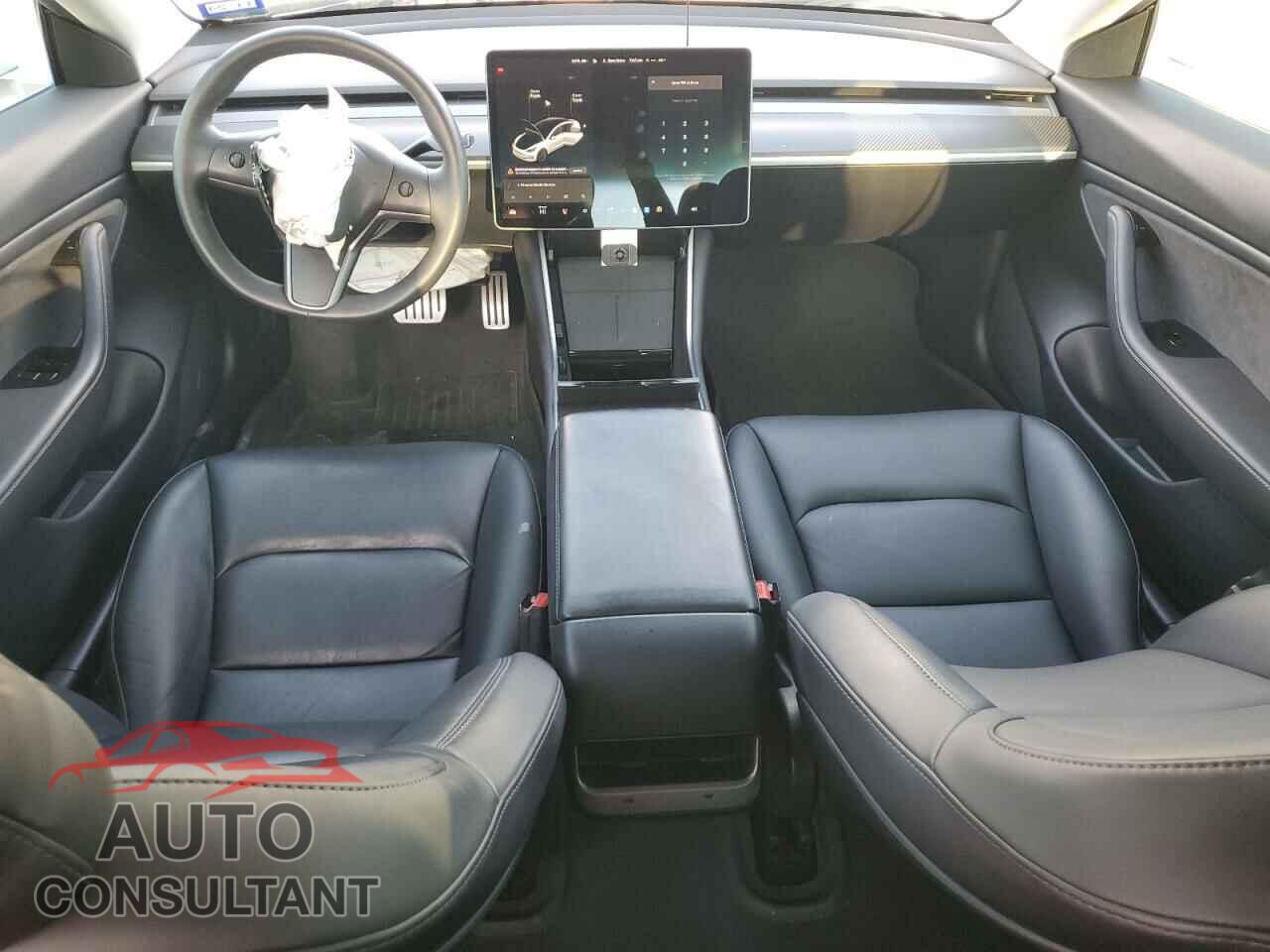 TESLA MODEL 3 2020 - 5YJ3E1EC2LF802143