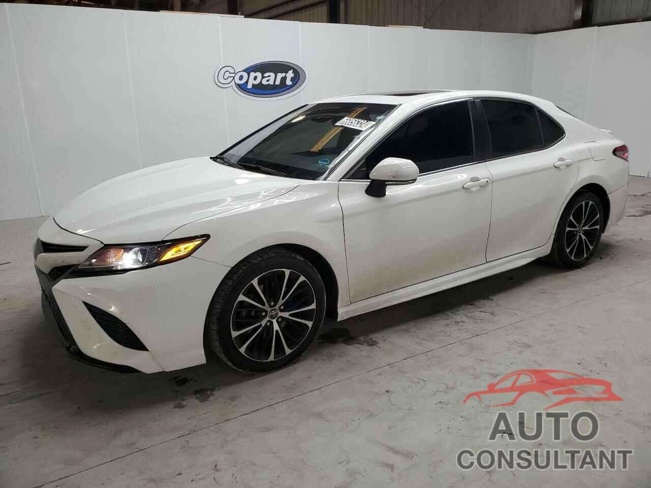 TOYOTA CAMRY 2018 - JTNB11HK4J3025853