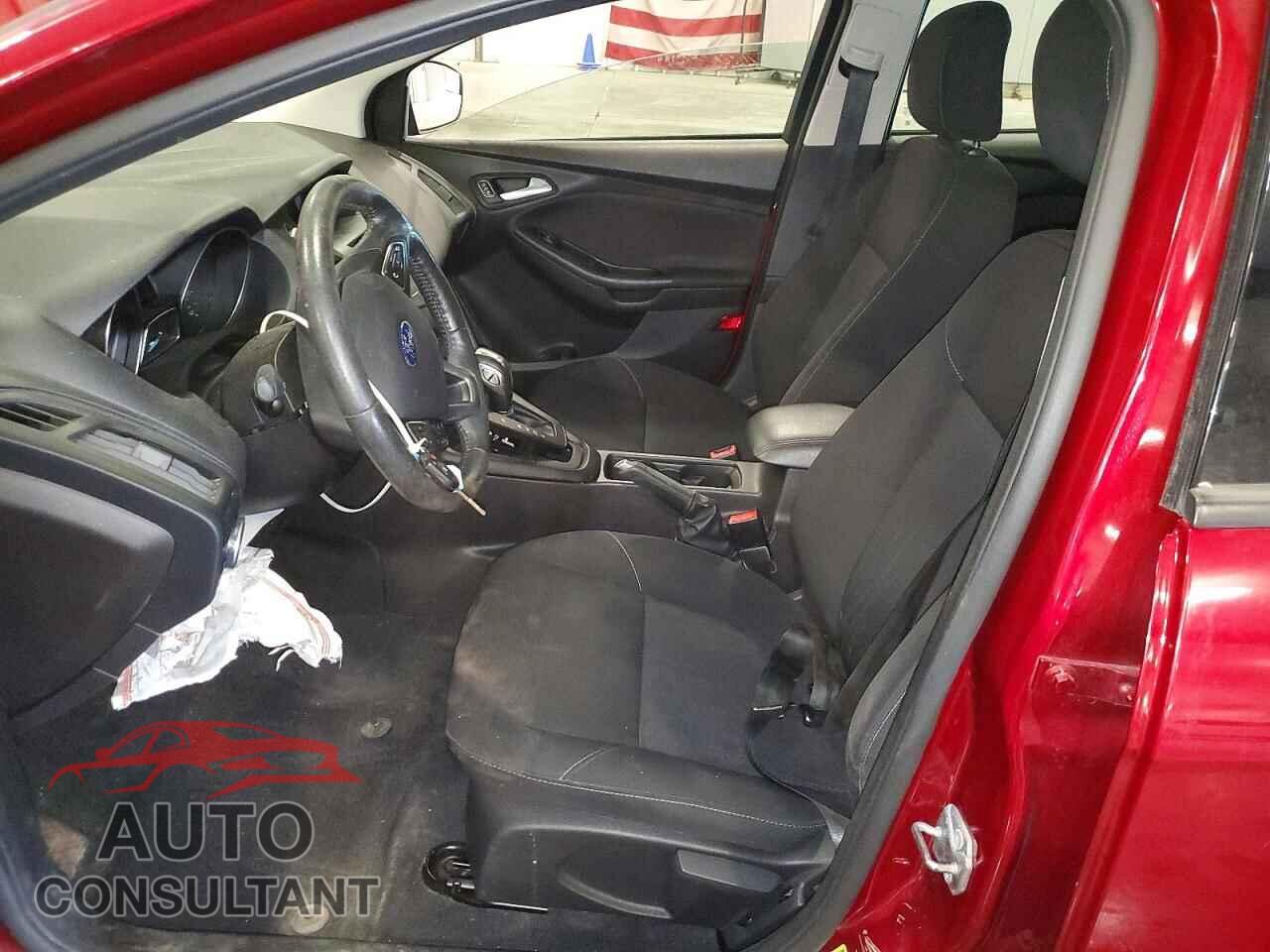 FORD FOCUS 2016 - 1FADP3K2XGL405438