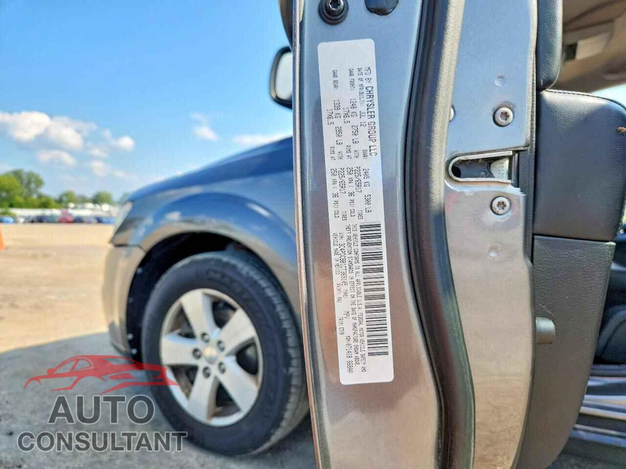 DODGE JOURNEY 2012 - 3C4PDCBB1CT369105