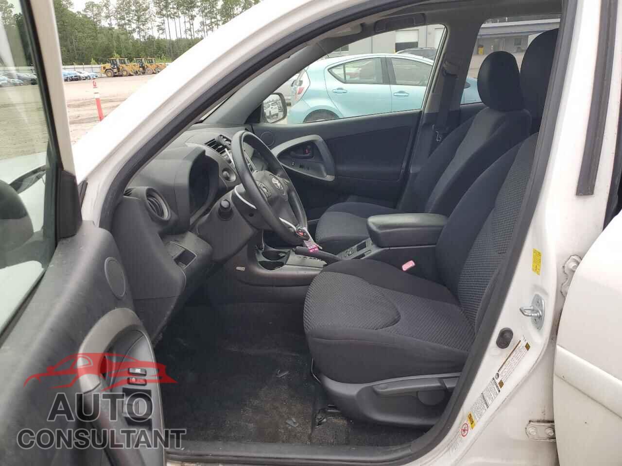 TOYOTA RAV4 2010 - JTMRF4DVXAD028739