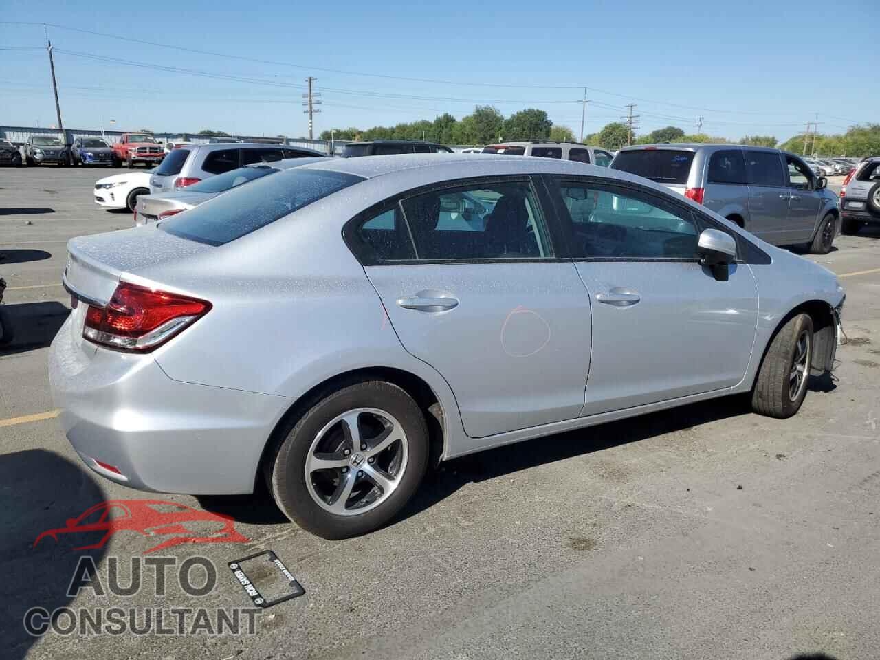 HONDA CIVIC 2015 - 2HGFB2F79FH511393