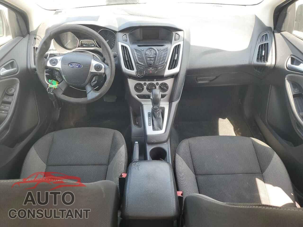 FORD FOCUS 2012 - 1FAHP3K27CL174543