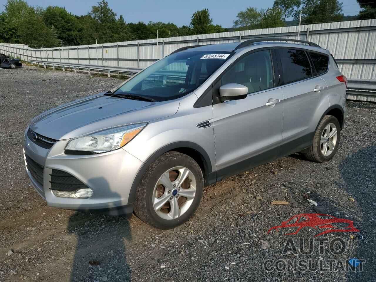 FORD ESCAPE 2016 - 1FMCU9GX1GUB19151