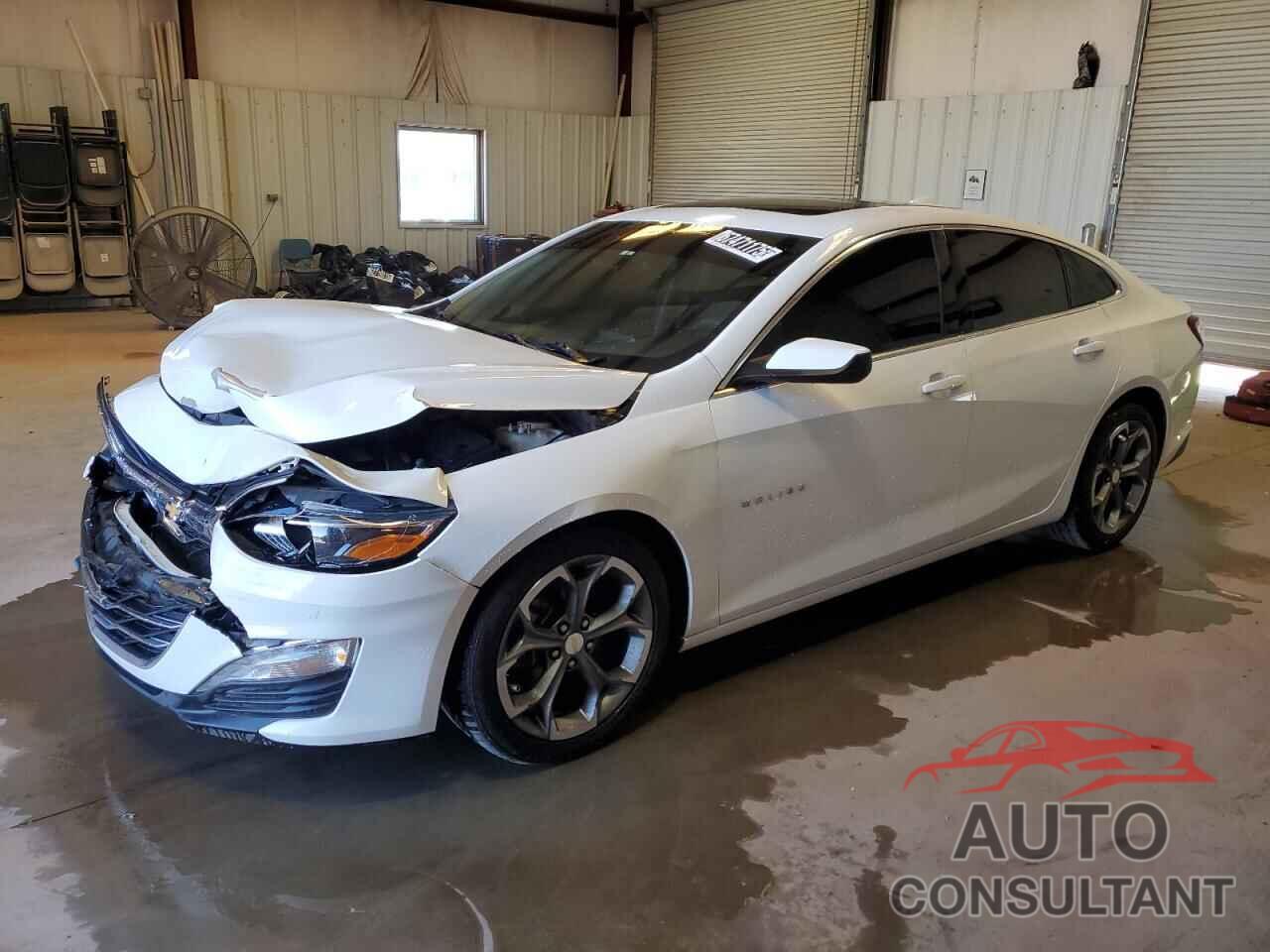 CHEVROLET MALIBU 2021 - 1G1ZD5ST2MF001758