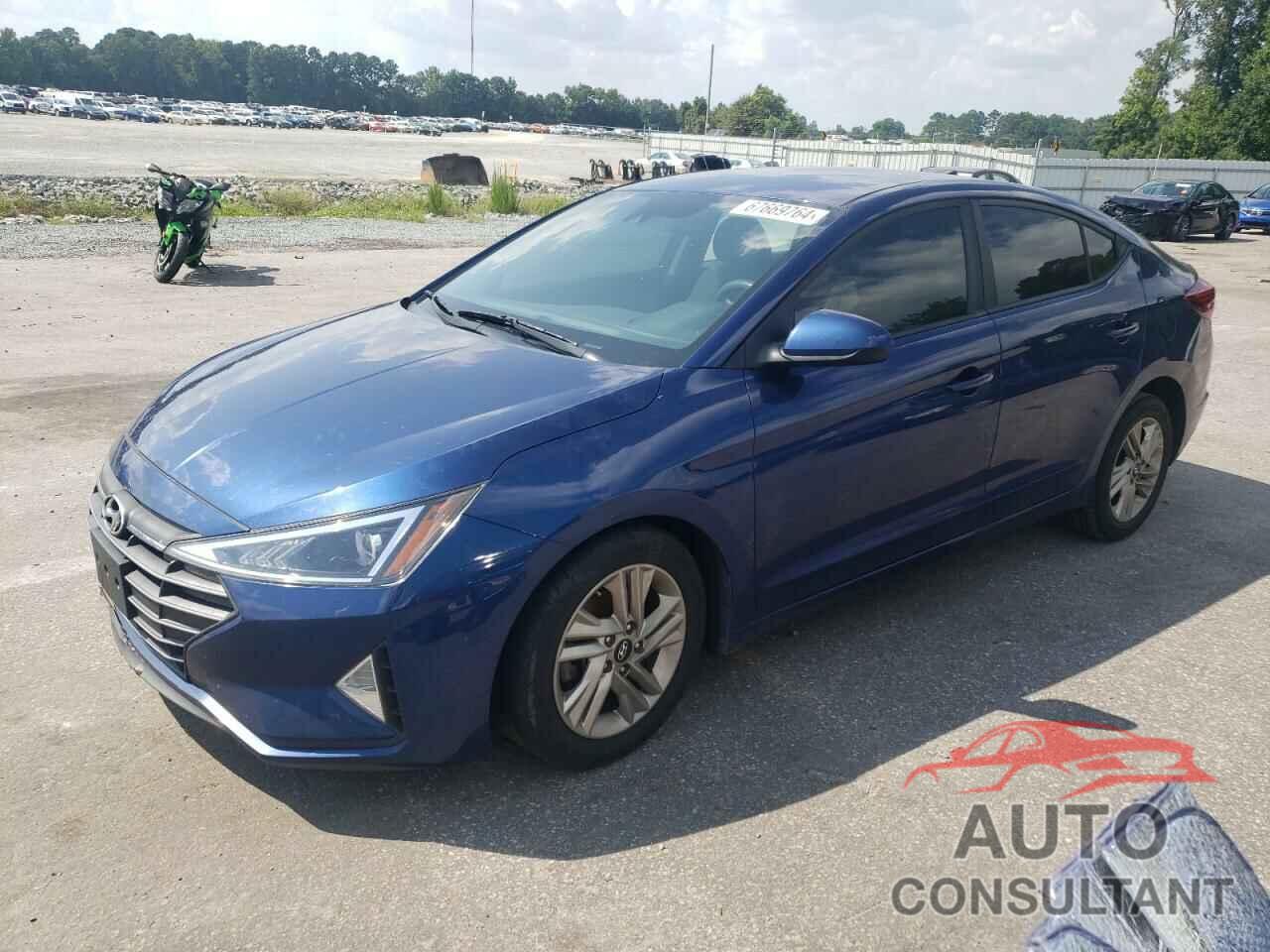 HYUNDAI ELANTRA 2020 - 5NPD84LF1LH577483