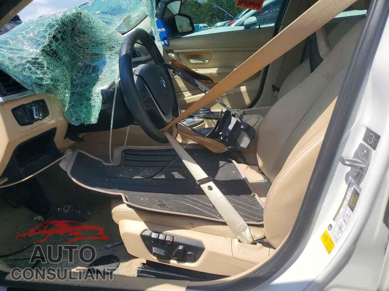 BMW 3 SERIES 2015 - WBA3A5G55FNS84792