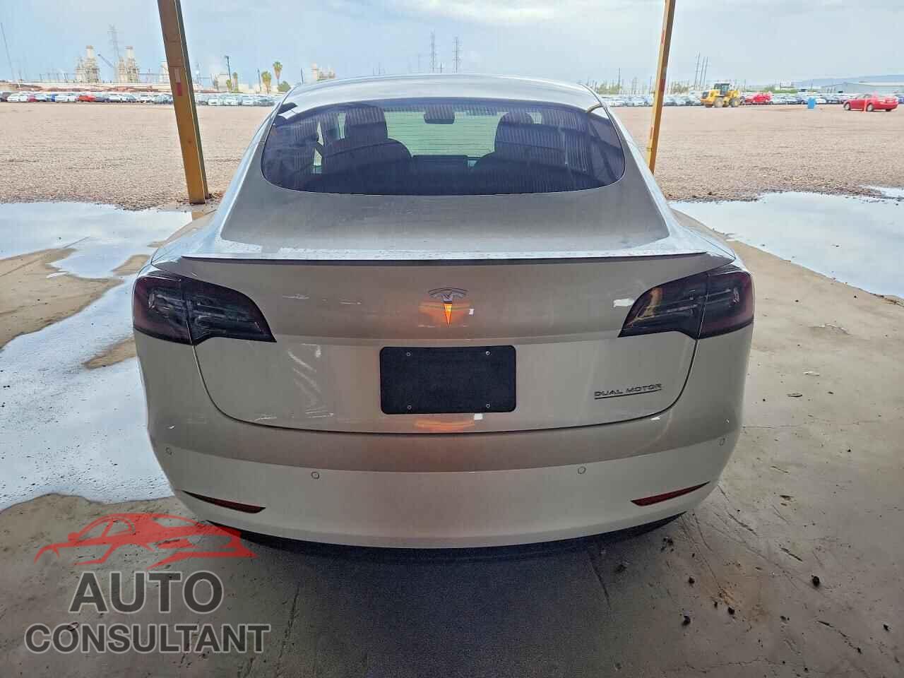 TESLA MODEL 3 2019 - 5YJ3E1EBXKF514179