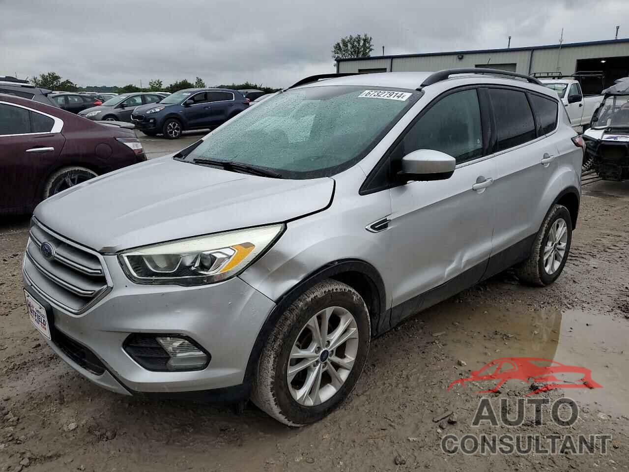 FORD ESCAPE 2017 - 1FMCU0GD0HUC12729