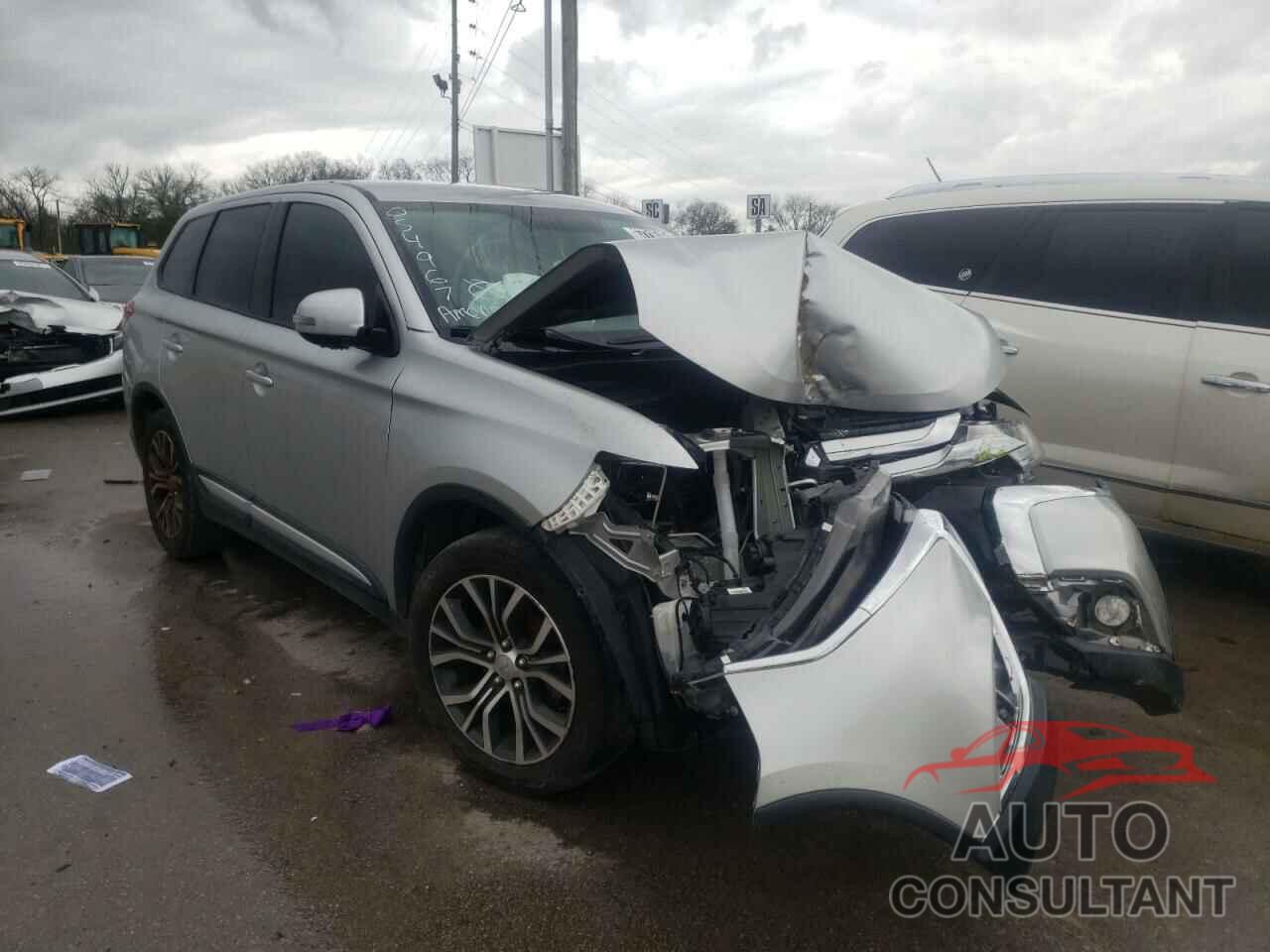 MITSUBISHI OUTLANDER 2018 - JA4AD3A33JZ054967