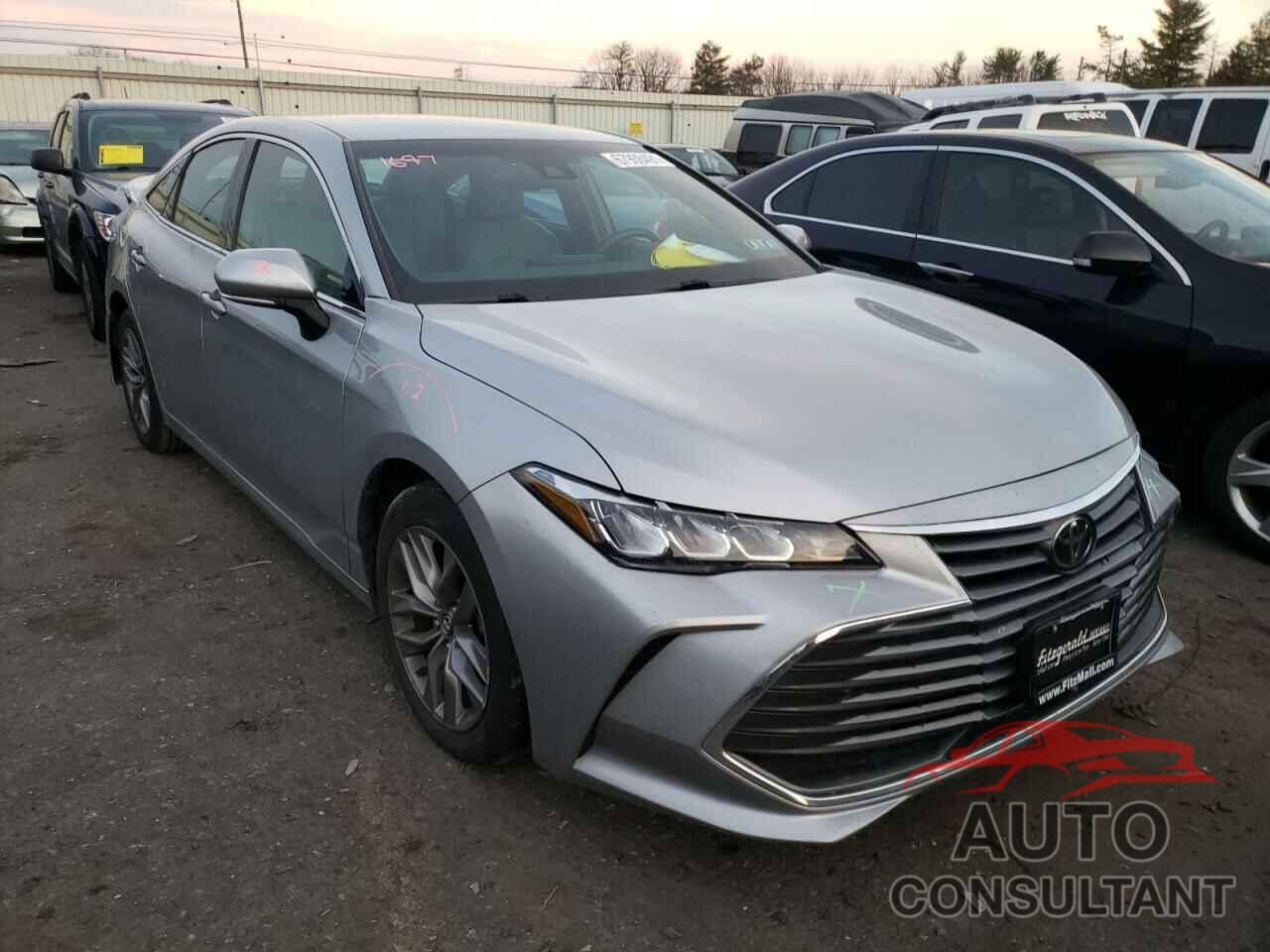 TOYOTA AVALON 2019 - 4T1BZ1FB9KU026388