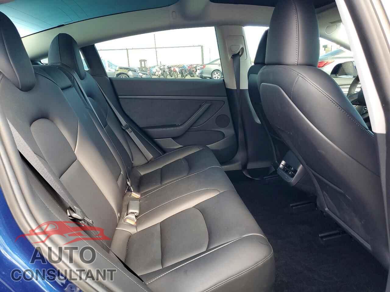 TESLA MODEL 3 2023 - 5YJ3E1EA9PF693412