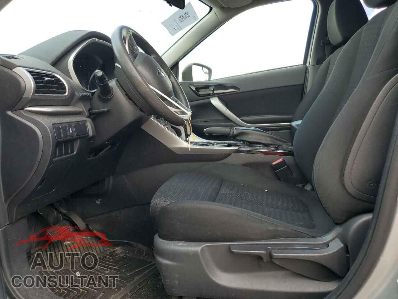 MITSUBISHI ECLIPSE 2020 - JA4AT3AA3LZ035999