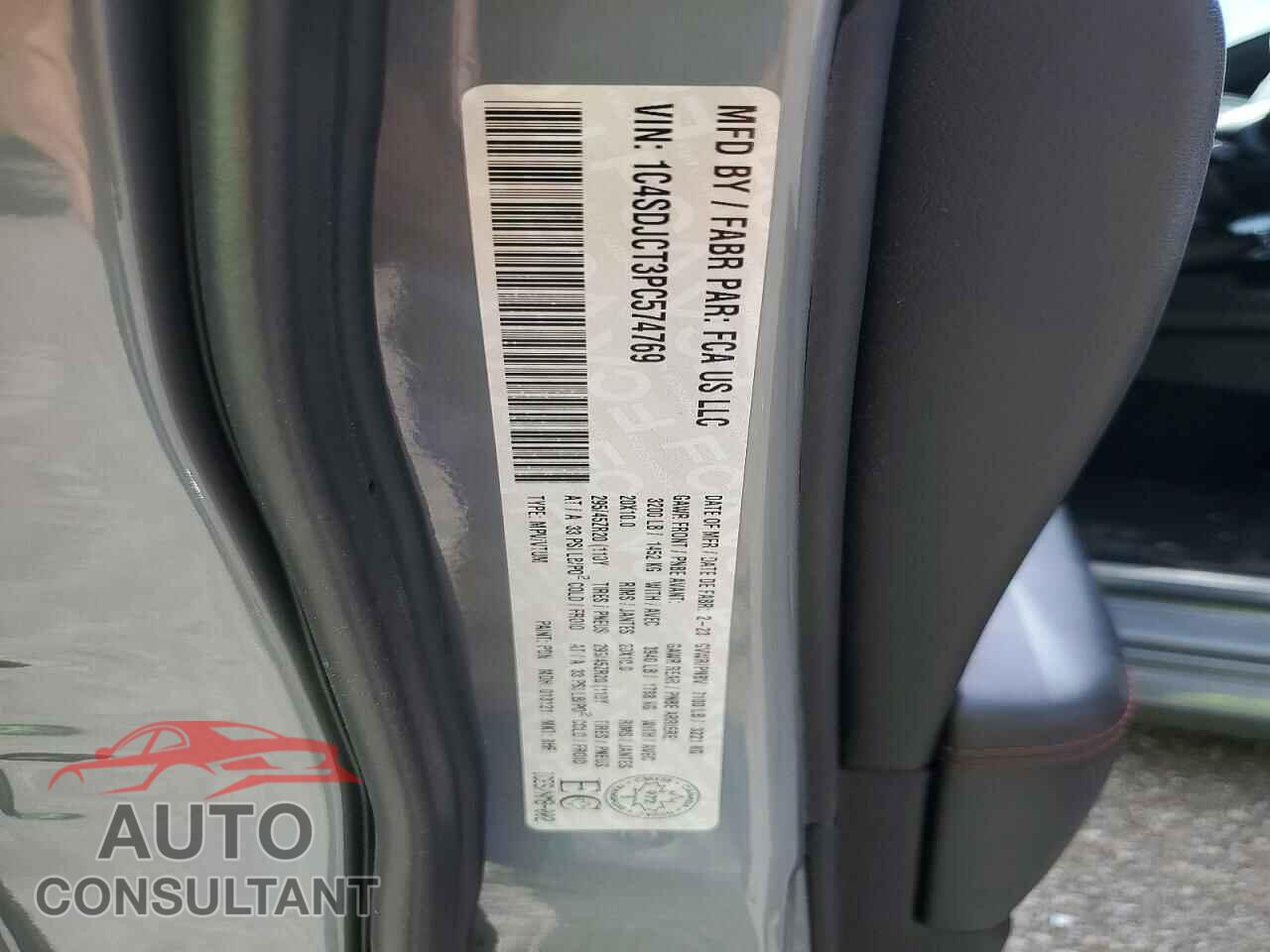 DODGE DURANGO 2023 - 1C4SDJCT3PC574769