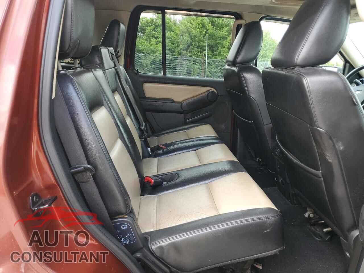 FORD EXPLORER 2010 - 1FMEU7EEXAUA55181