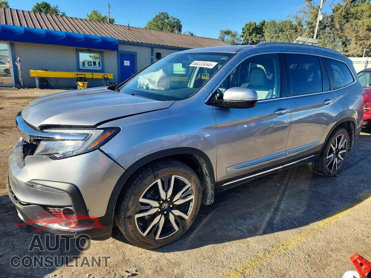 HONDA PILOT 2019 - 5FNYF6H92KB092126