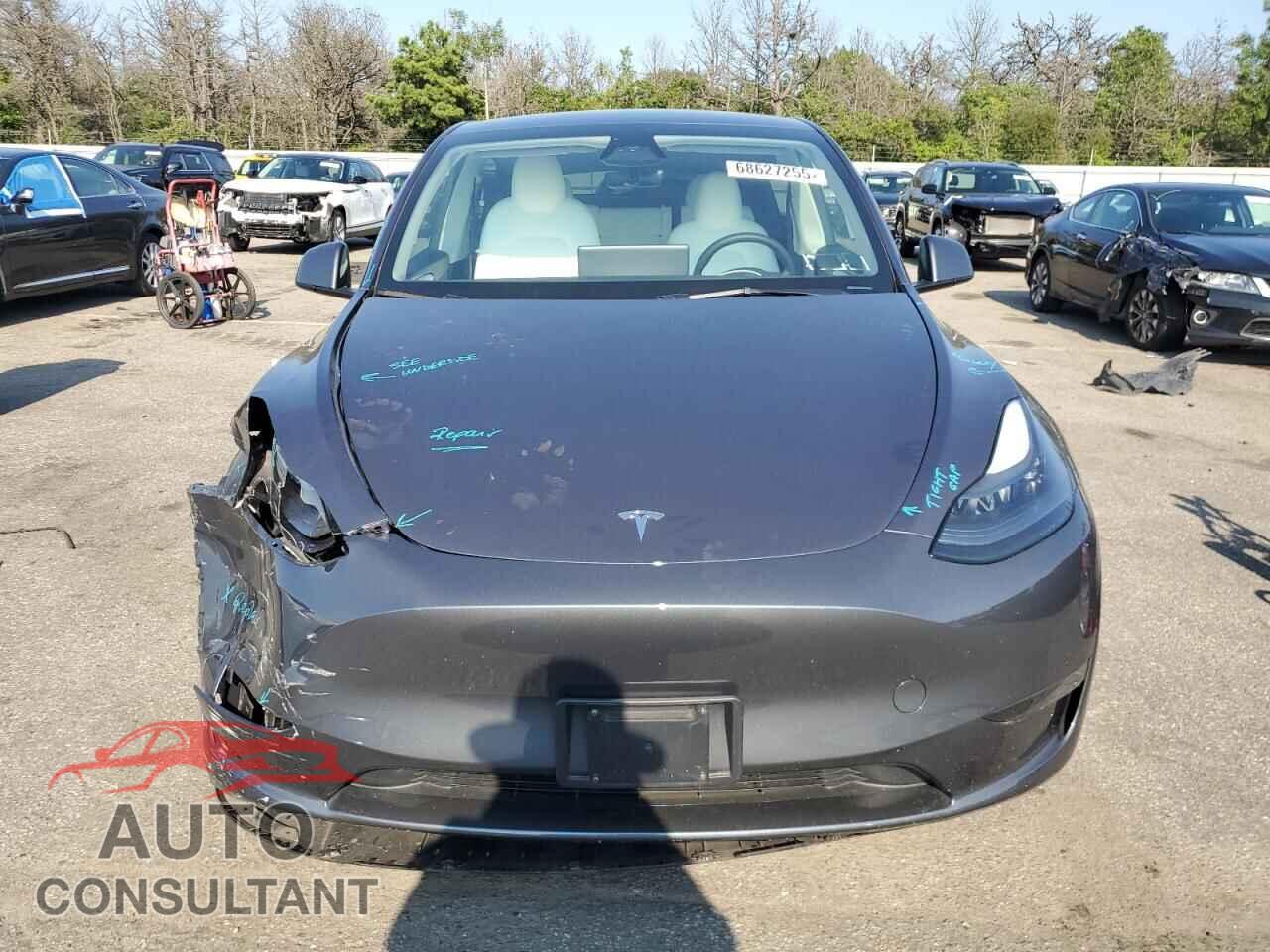 TESLA MODEL Y 2023 - 7SAYGAEE2PF854088