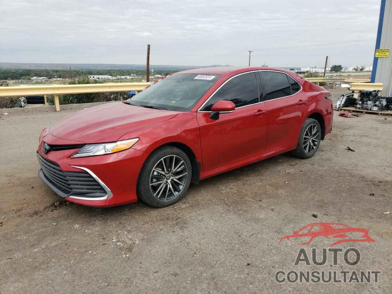 TOYOTA CAMRY 2023 - 4T1F11BK5PU078445