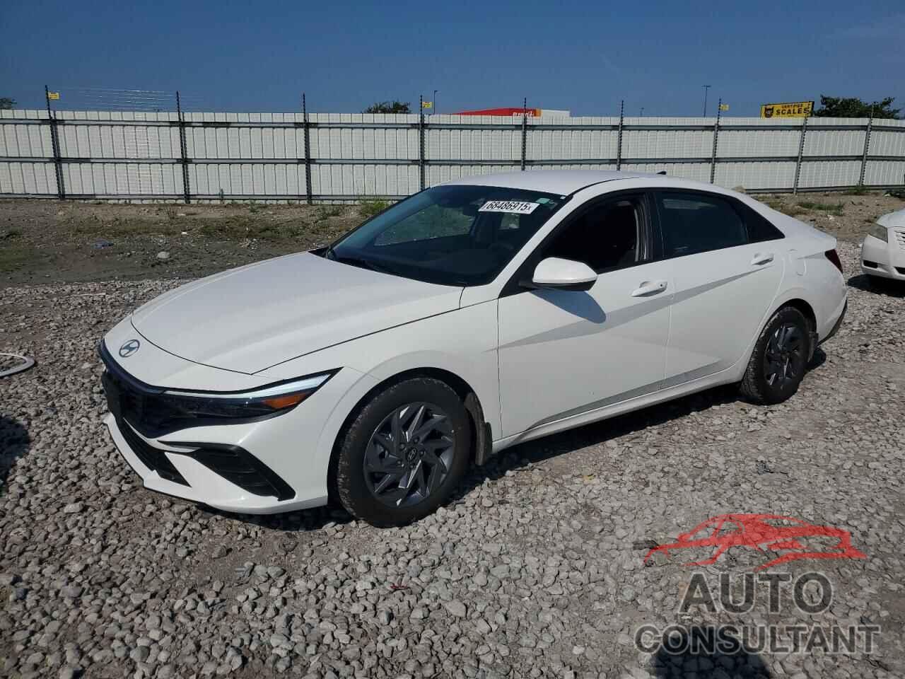 HYUNDAI ELANTRA 2024 - KMHLM4DJ9RU120618