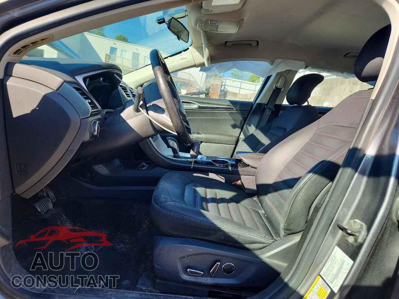 FORD FUSION 2013 - 3FA6P0H78DR253165