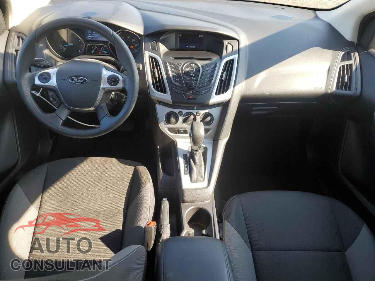 FORD FOCUS 2014 - 1FADP3F28EL280186