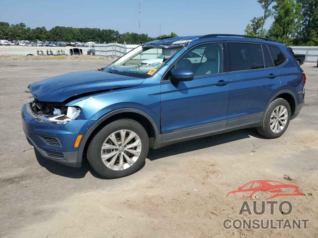 VOLKSWAGEN TIGUAN 2018 - 3VV1B7AXXJM071872