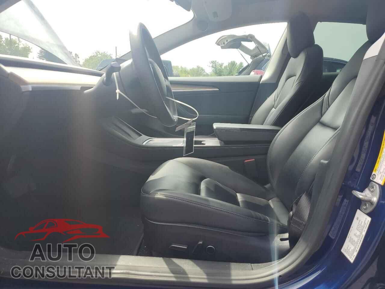 TESLA MODEL 3 2021 - 5YJ3E1EB4MF960962