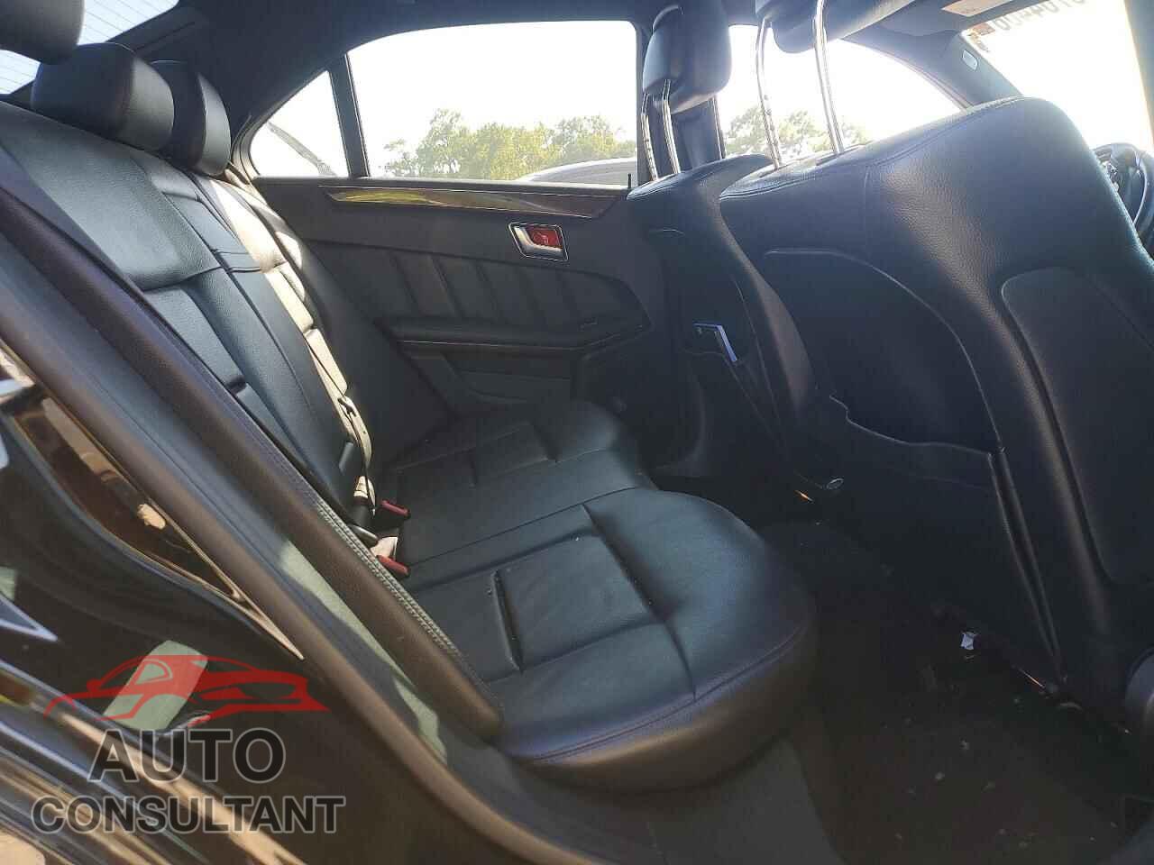 MERCEDES-BENZ E-CLASS 2012 - WDDHF8JB0CA631531