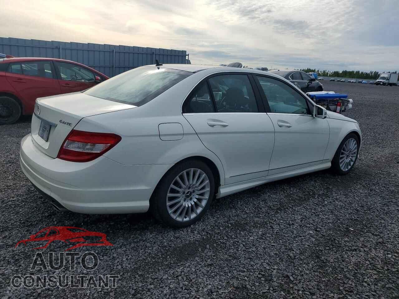 MERCEDES-BENZ C-CLASS 2011 - WDDGF8FB2BF555090