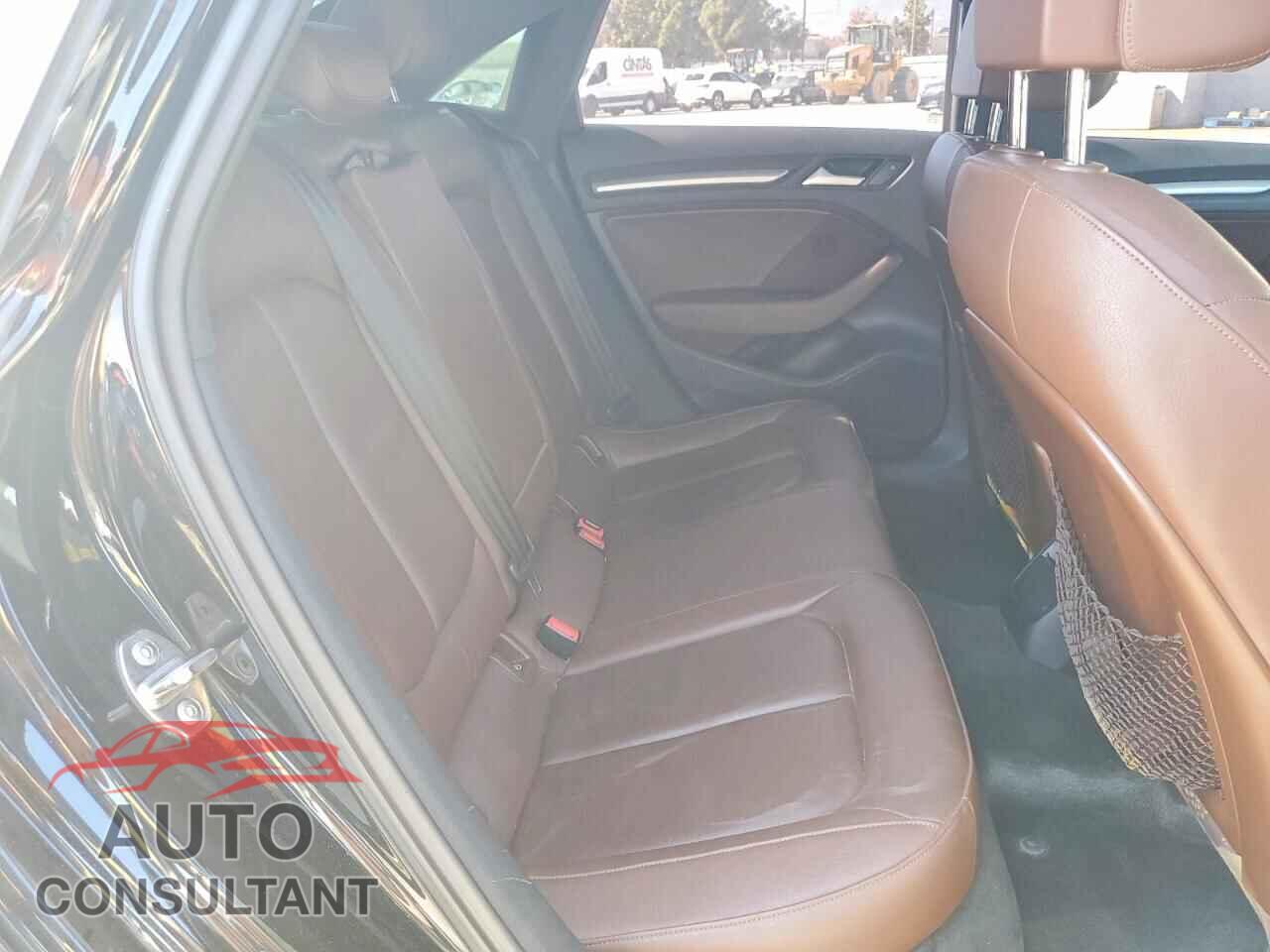 AUDI A3 2015 - WAUBFGFF4F1005875