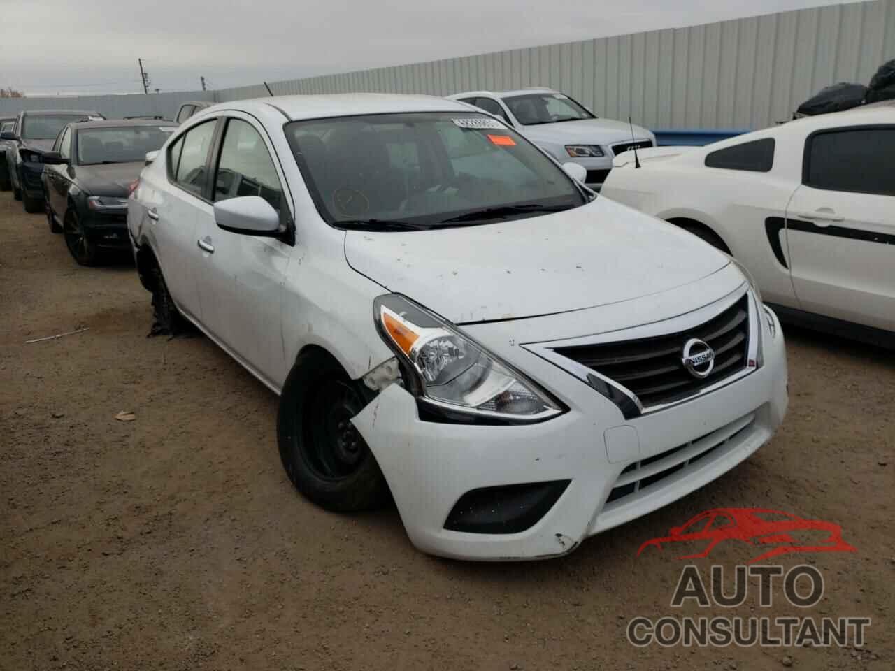 NISSAN VERSA 2019 - 3N1CN7AP7KL807126