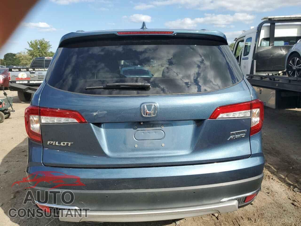 HONDA PILOT 2020 - 5FNYF6H66LB056561