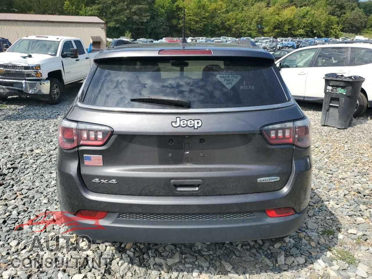JEEP COMPASS 2019 - 3C4NJDBB8KT665212