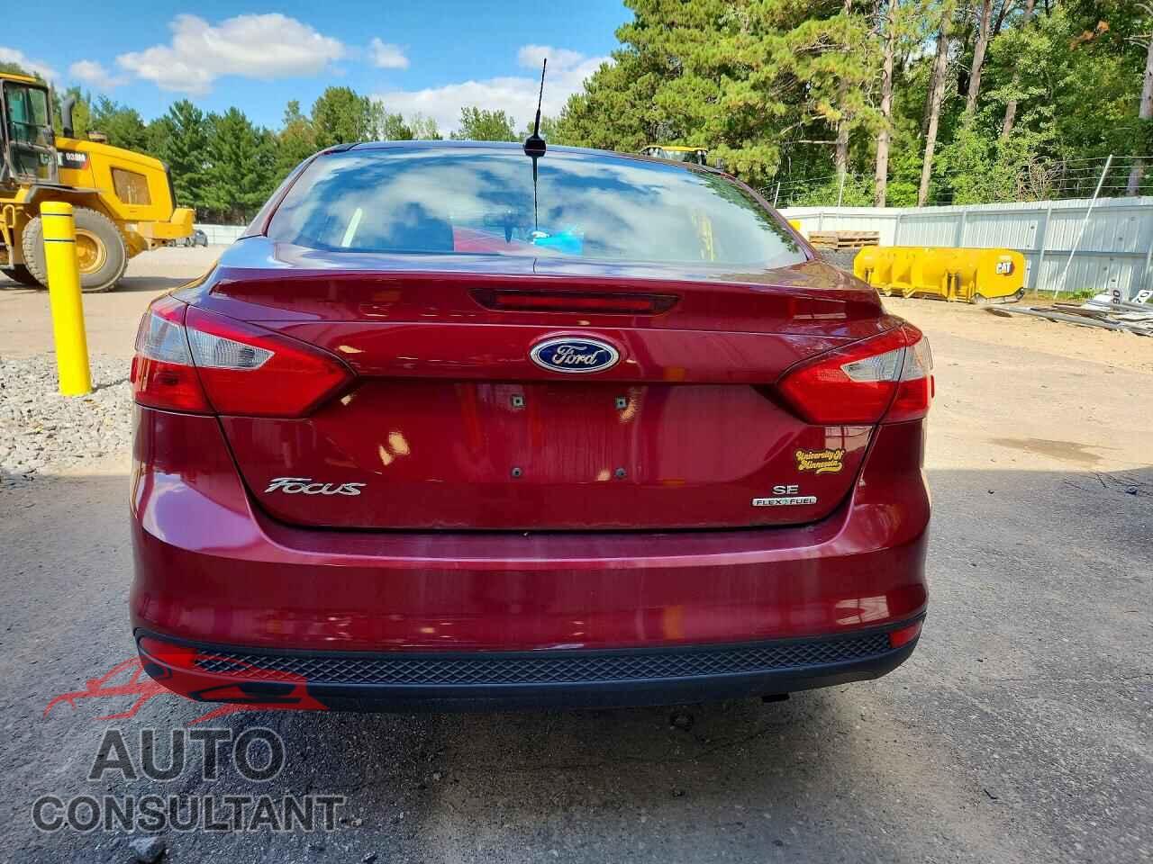 FORD FOCUS 2014 - 1FADP3F27EL461263