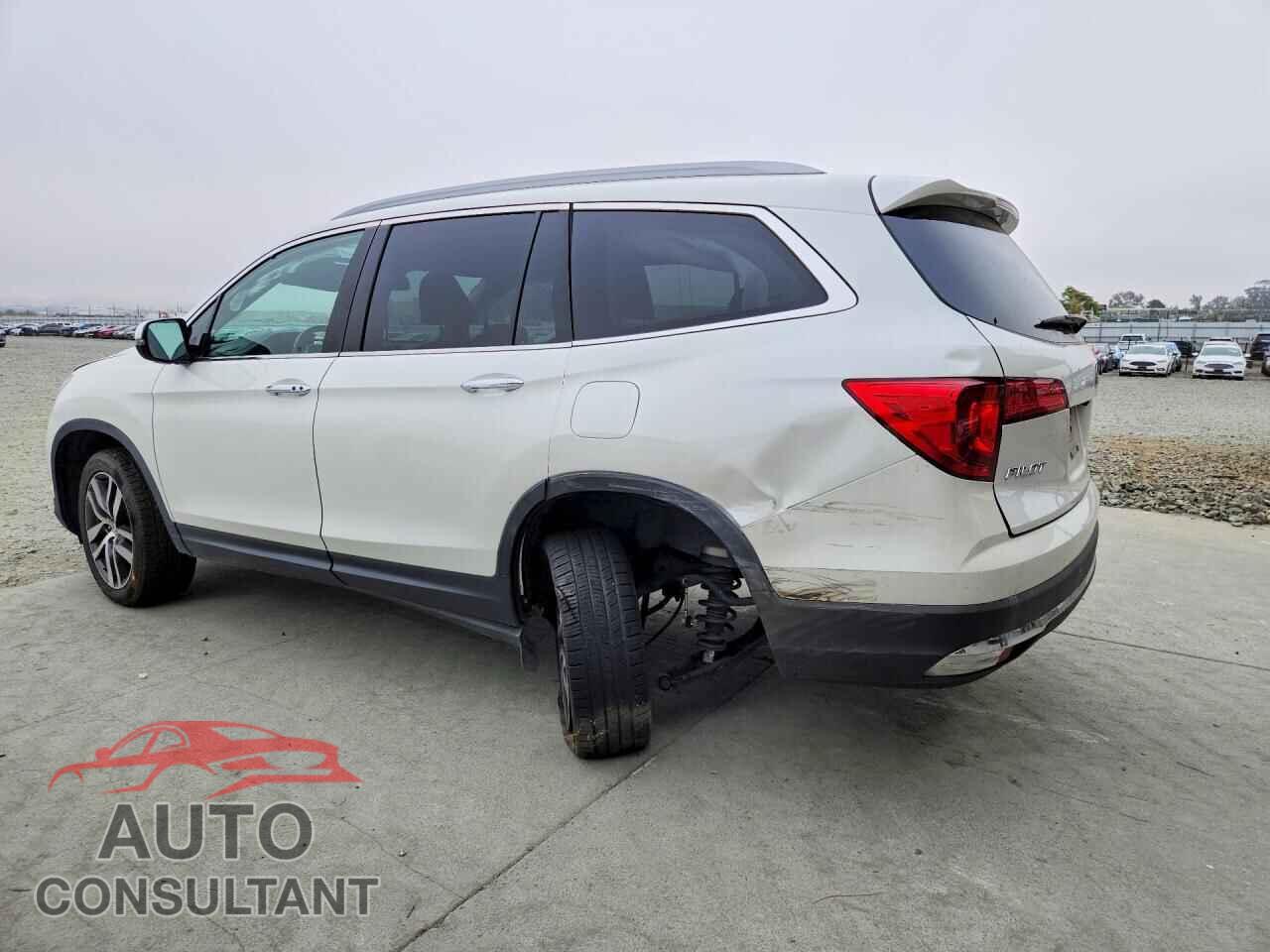 HONDA PILOT 2017 - 5FNYF5H96HB026567