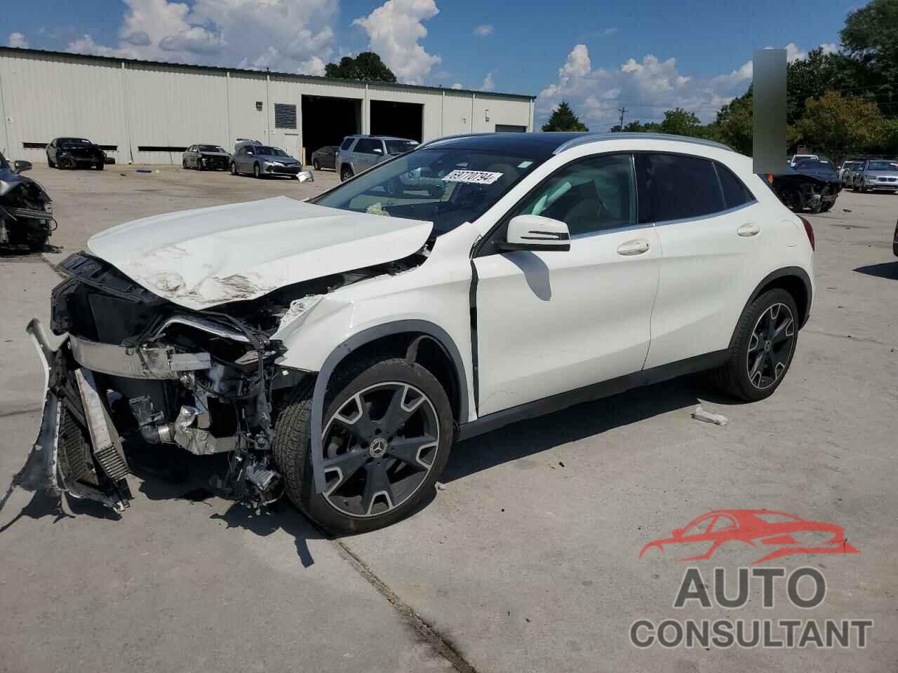 MERCEDES-BENZ GLA-CLASS 2019 - WDCTG4EB6KU013447