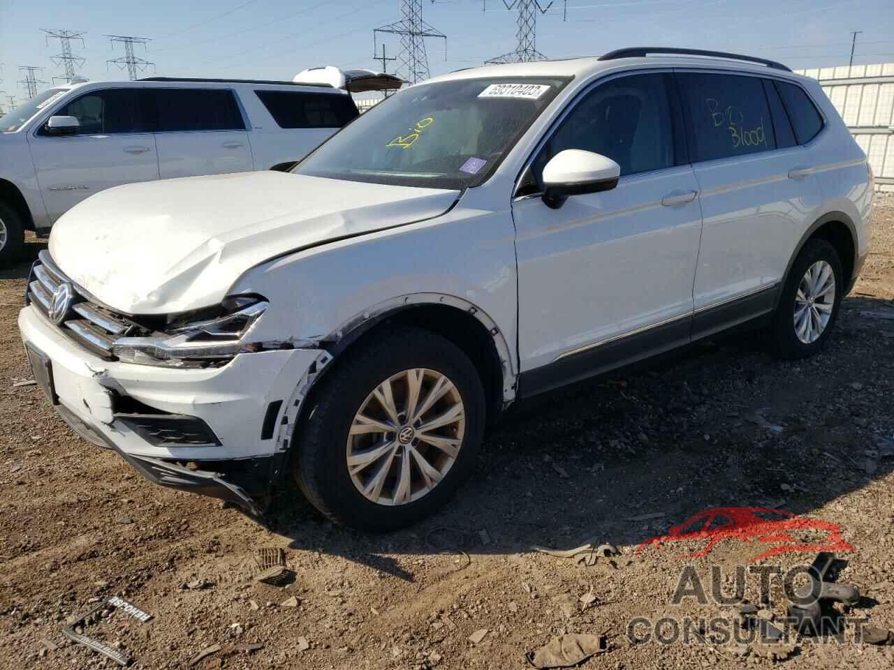 VOLKSWAGEN TIGUAN 2018 - 3VV2B7AX2JM049157