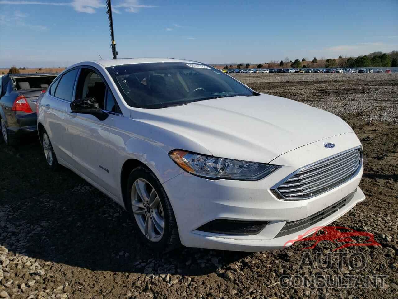 FORD FUSION 2018 - 3FA6P0LU3JR137445