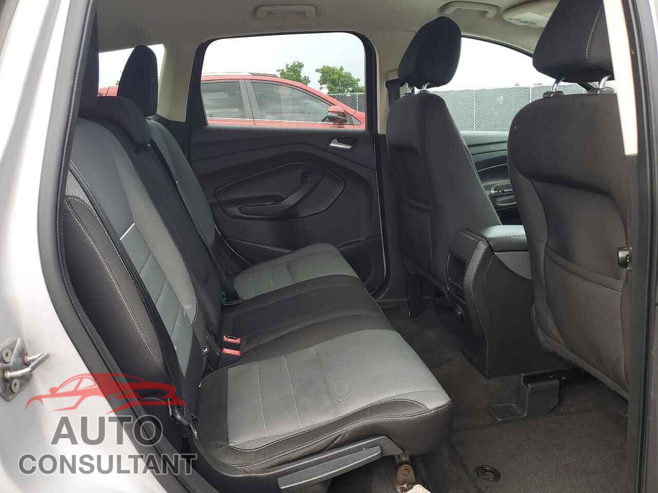 FORD ESCAPE 2013 - 1FMCU0GX8DUB43860