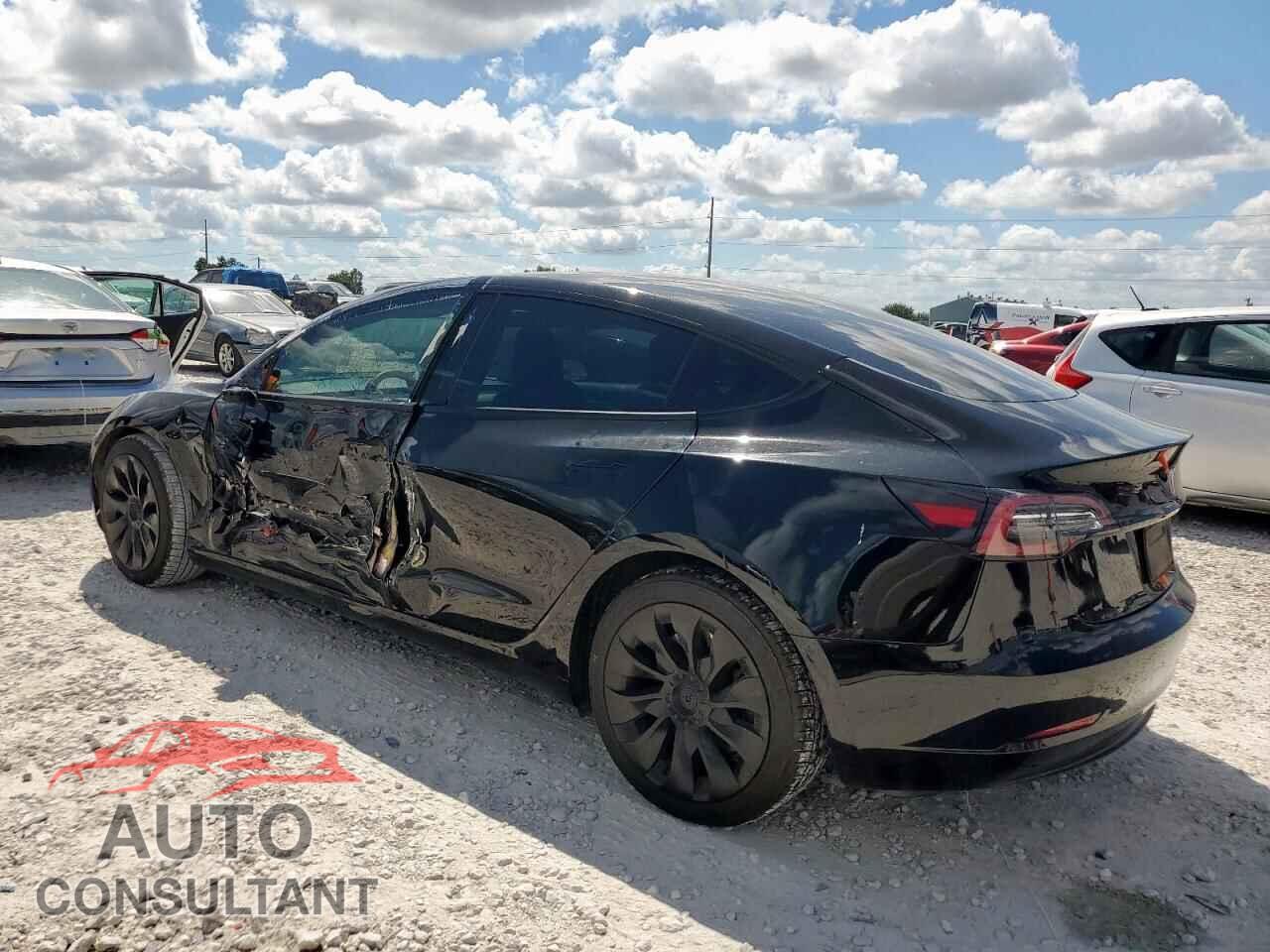 TESLA MODEL 3 2021 - 5YJ3E1EA8MF017285