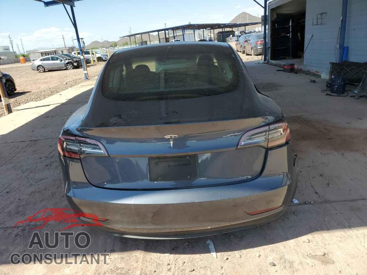 TESLA MODEL 3 2023 - 5YJ3E1EA3PF449531
