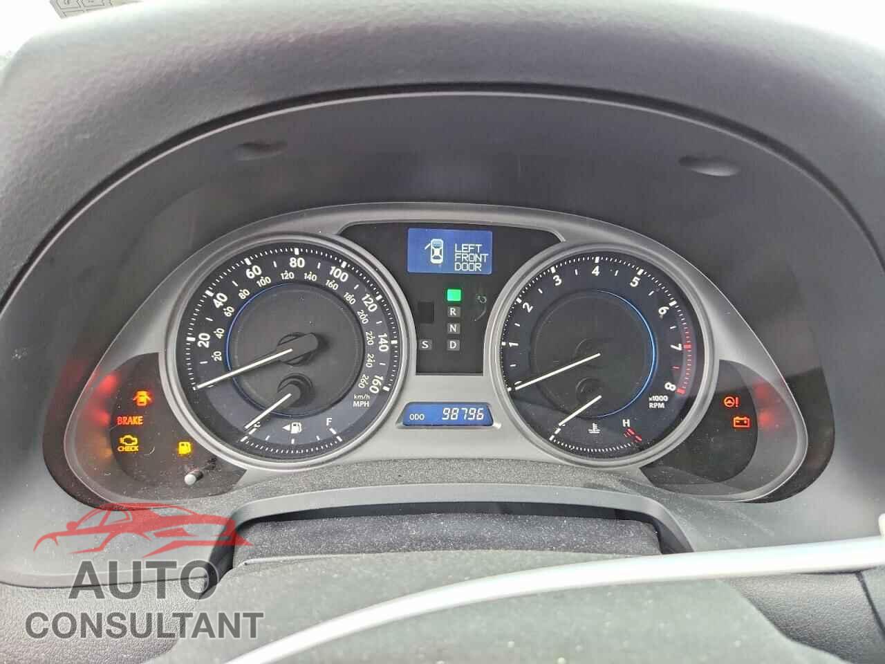 LEXUS IS 2010 - JTHCF5C28A5038519