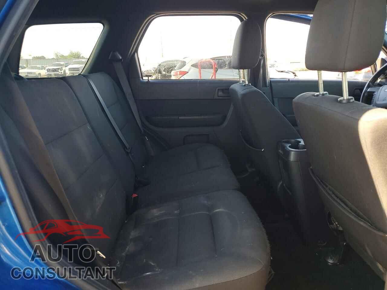FORD ESCAPE 2012 - 1FMCU0D74CKB57947