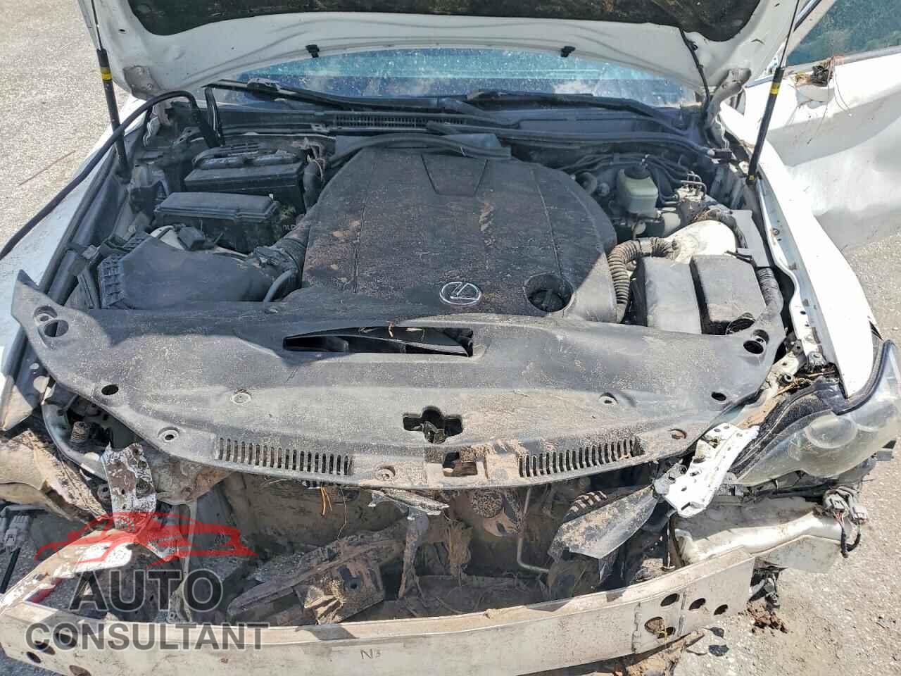 LEXUS IS 2014 - JTHBF1D28E5040070